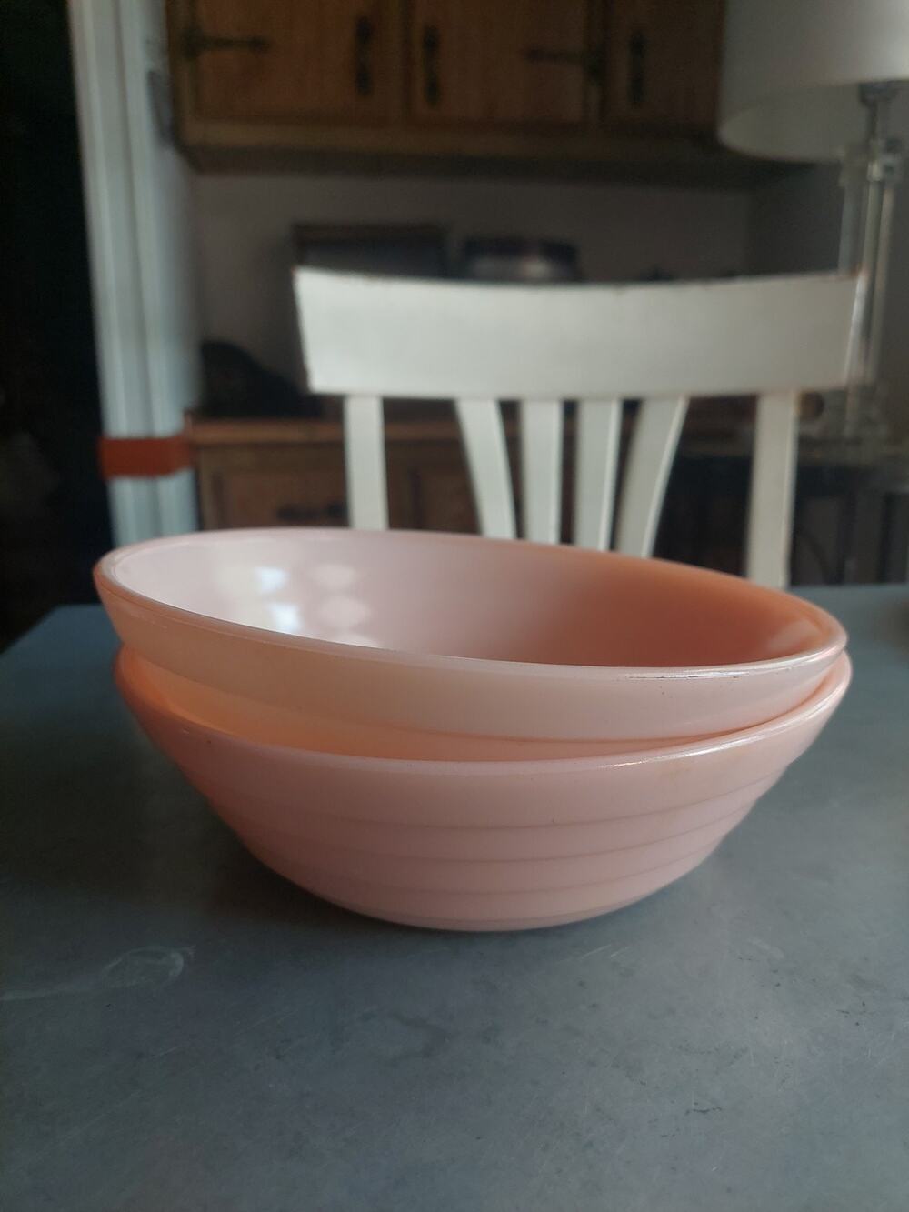 Hazel ATLAS 8" BOWL - SET OF 2 Serving Cereal BOWLS pastel Pink